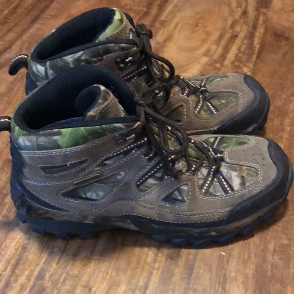 Women’s RedHead granite peak camo hiking/work boots size 9 - Picture 3 of 6